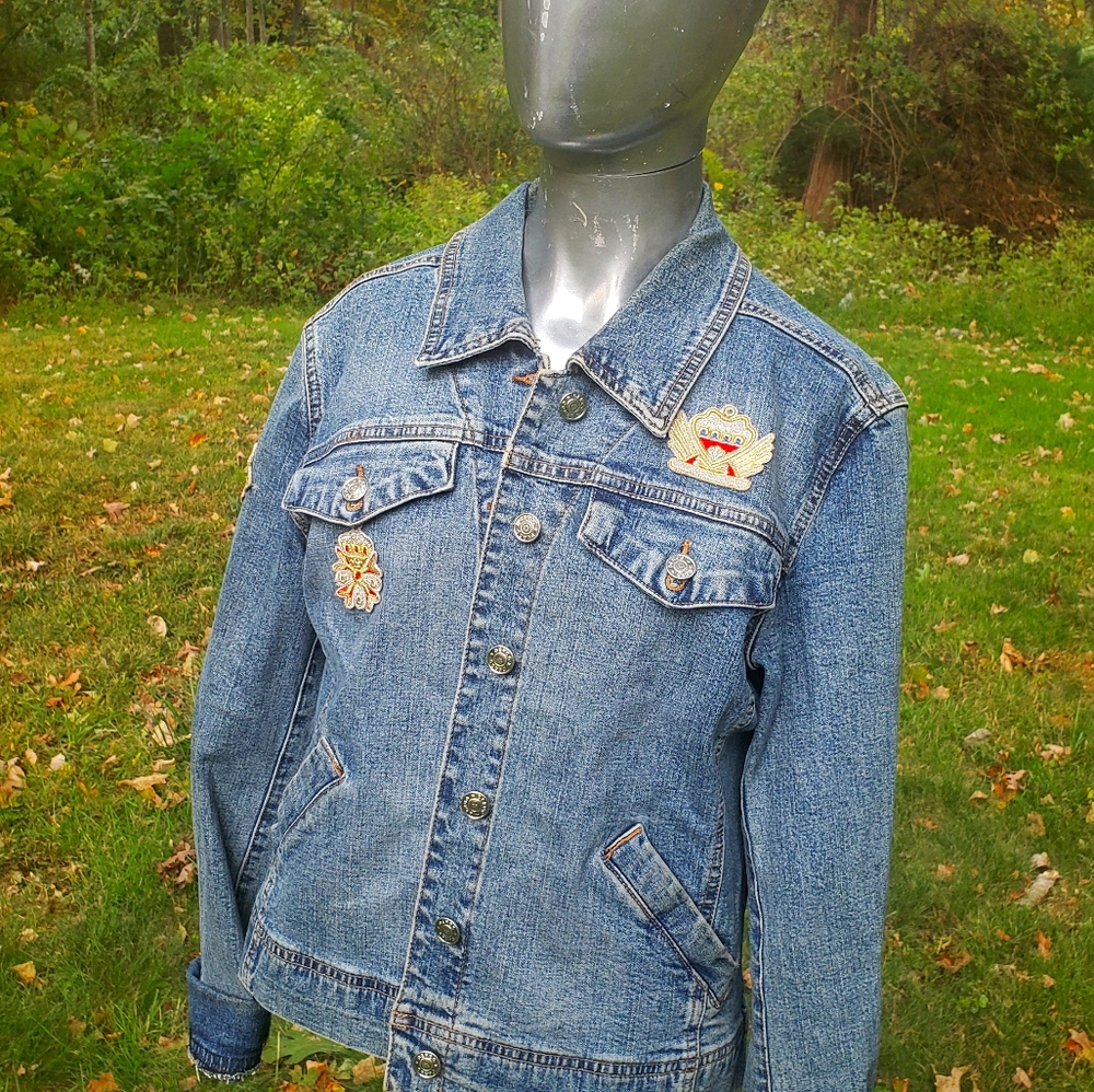 Vintage petite 90s denim jacket with patches